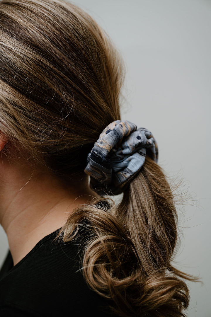 Marble Sea Ribbed Scrunchie