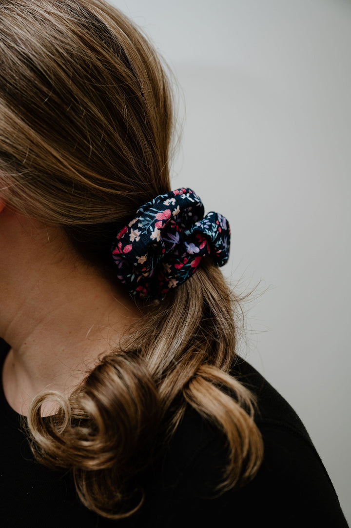 PREORDER: Wildflower Ribbed Scrunchie