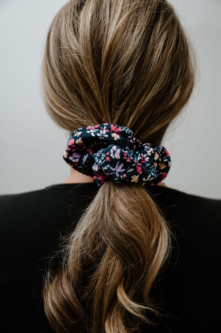 PREORDER: Wildflower Ribbed Scrunchie